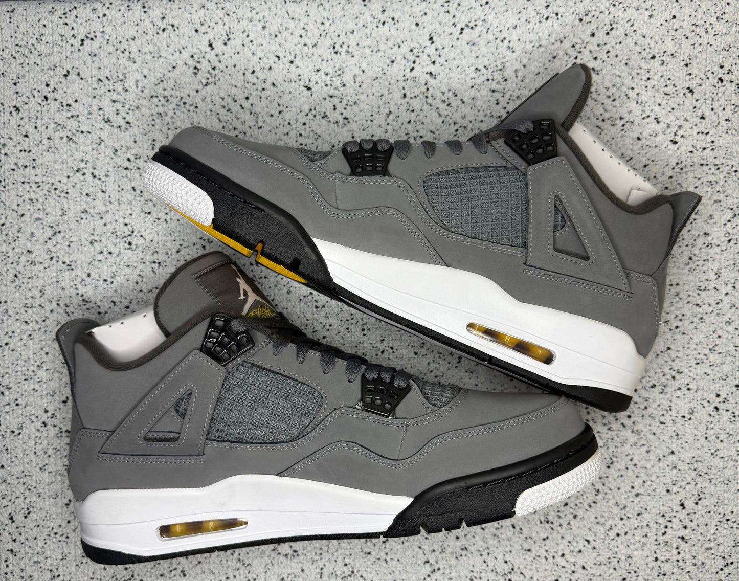 Jordan 4 Cool Grey