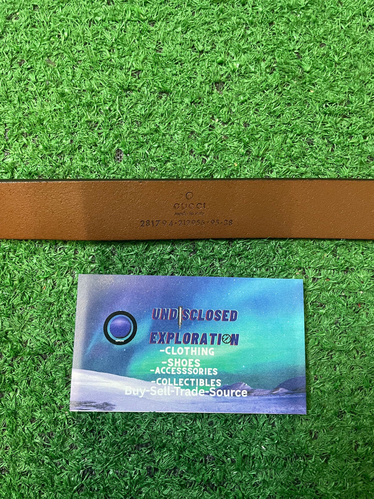 Gucci brown horsebit leather belt
