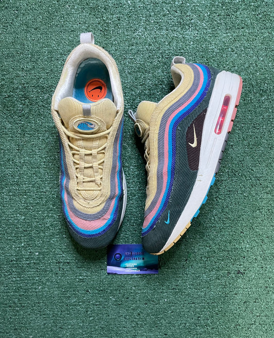 Nike air max  1/97 Sean Weatherspoon size 12.5men/14women