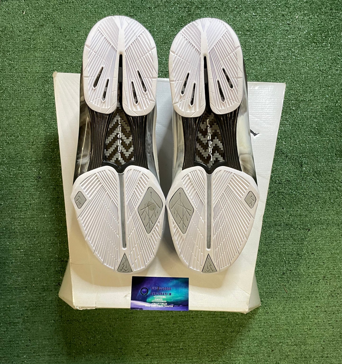 Nike Air Jordan 2009 white metallic silver