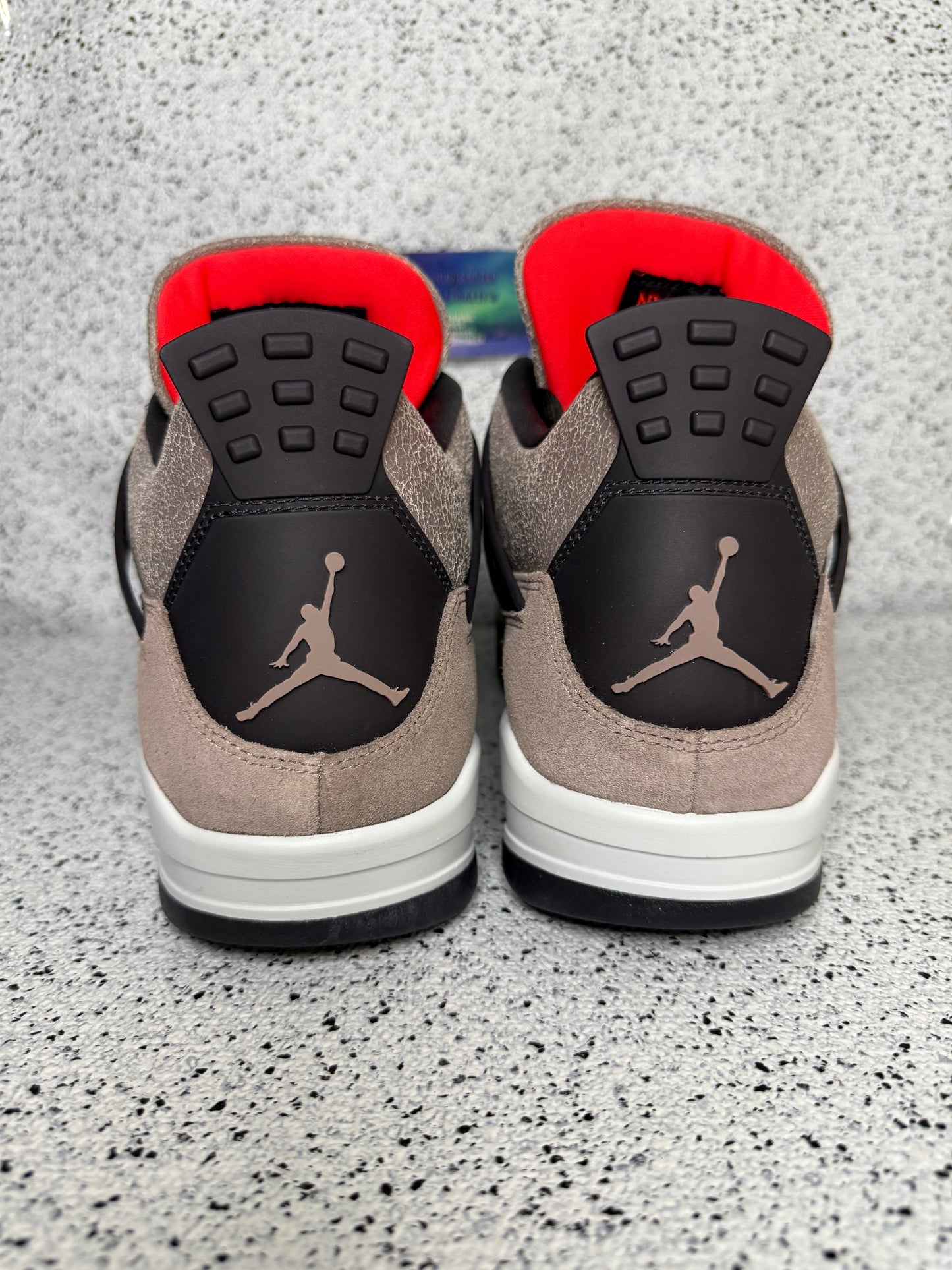 Jordan 4 Taupe Haze 13 Men/14.5 Women “Preowned”
