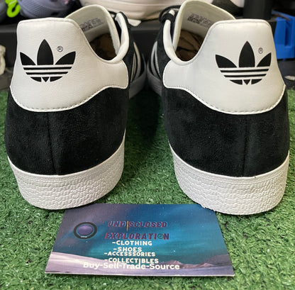 Adidas gazelle black white