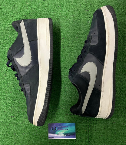 Nike Air Force 1 Hustler Pack size 12men/13.5women