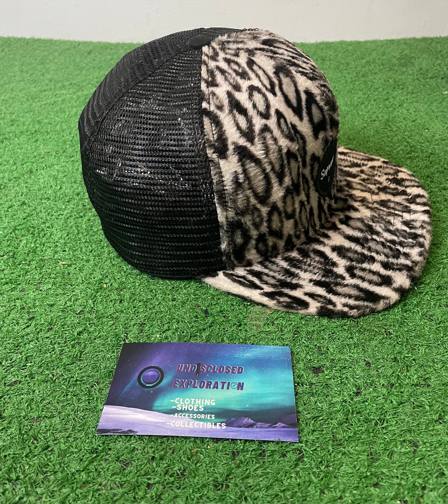 Supreme leopard mesh hat