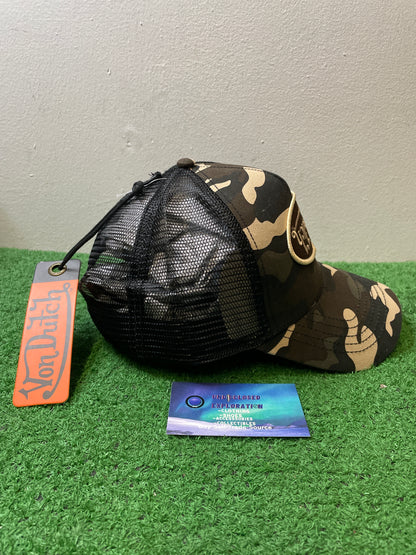 Von Dutch camo hat