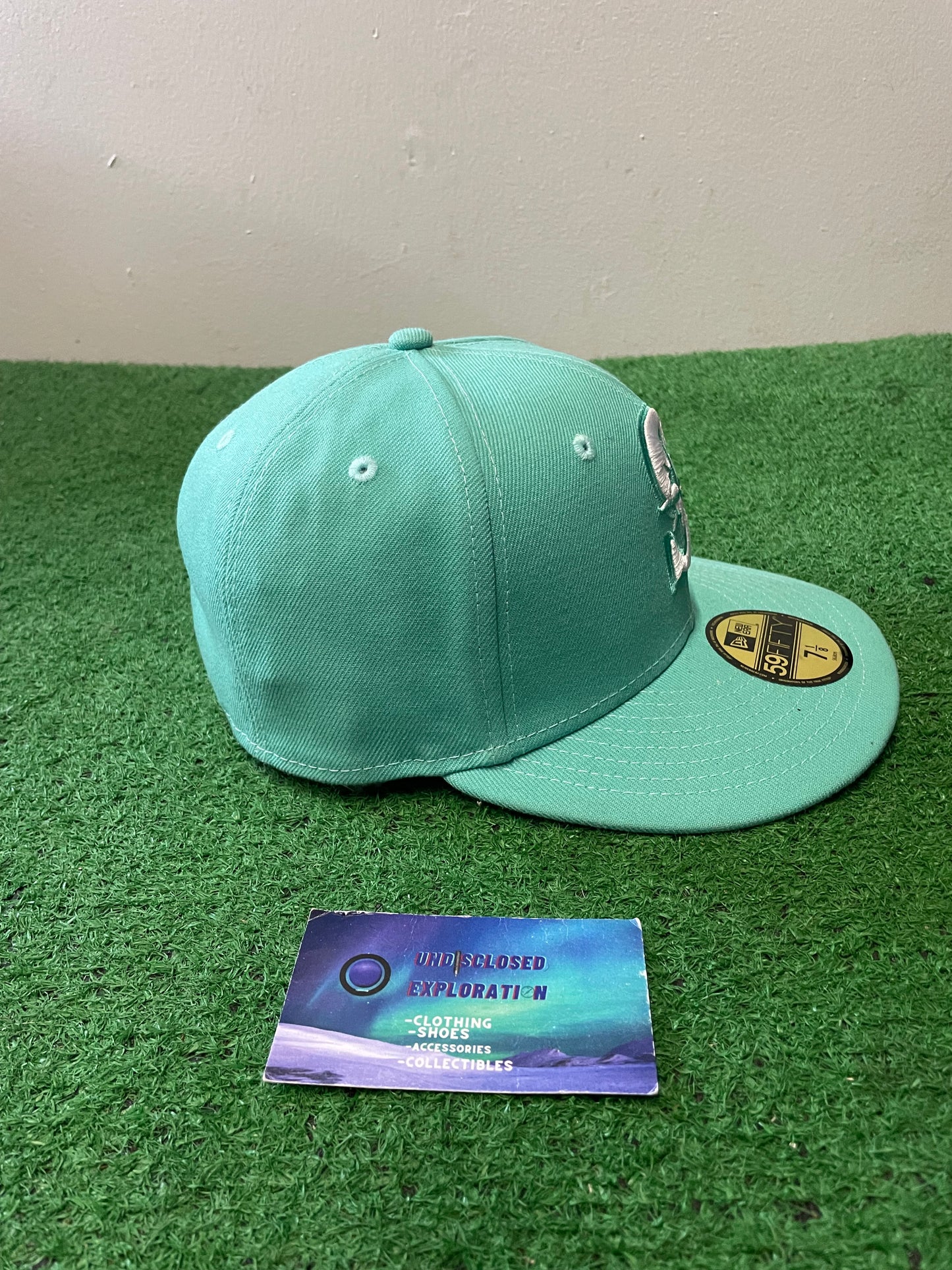 Seattle Mariners mint new era fitted hat