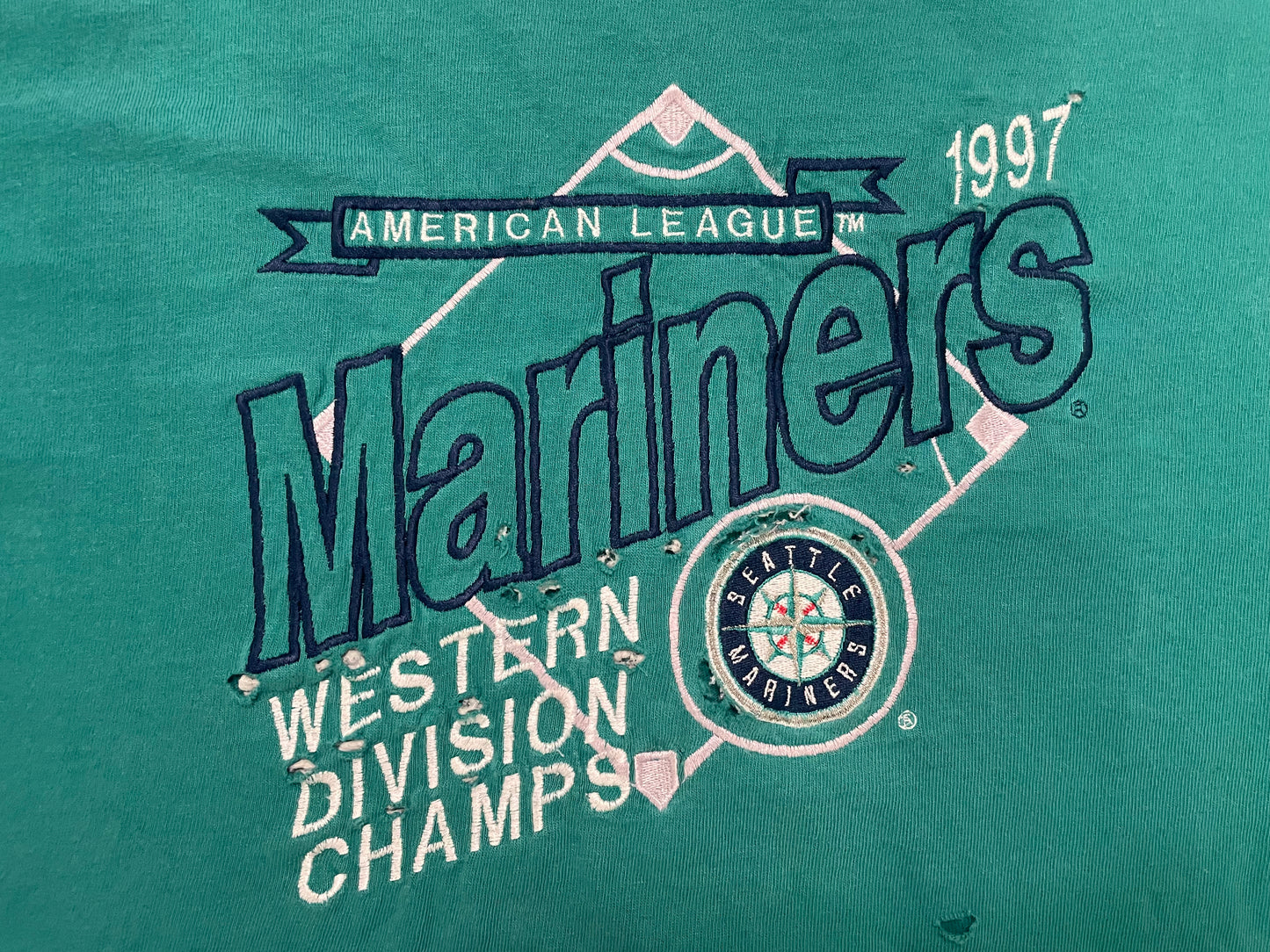 Vintage 1997 Seattle Mariners western division champions tee