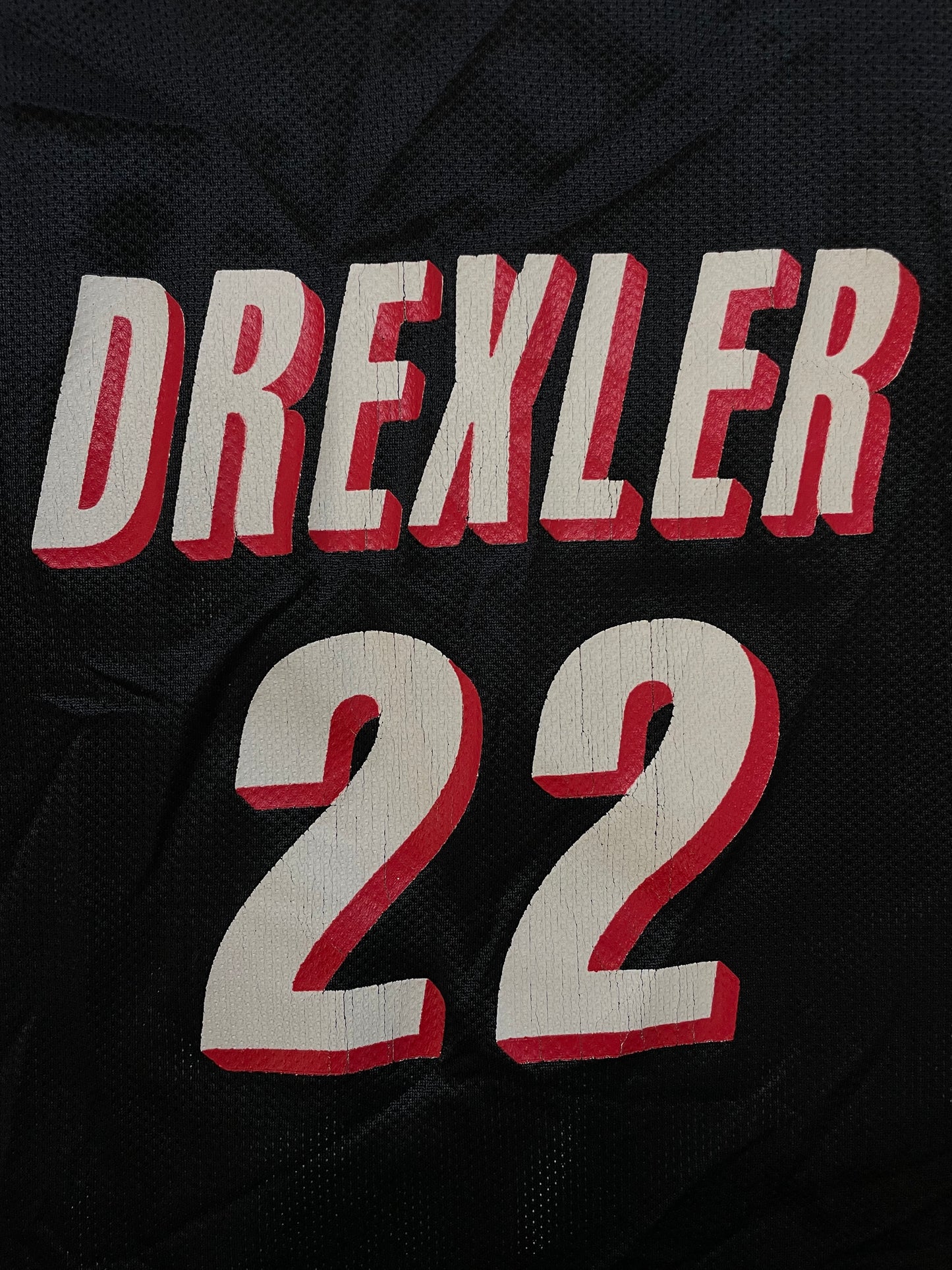 Vintage 1990s Portland trailblazer Clyde Dlexer 22 Jersey