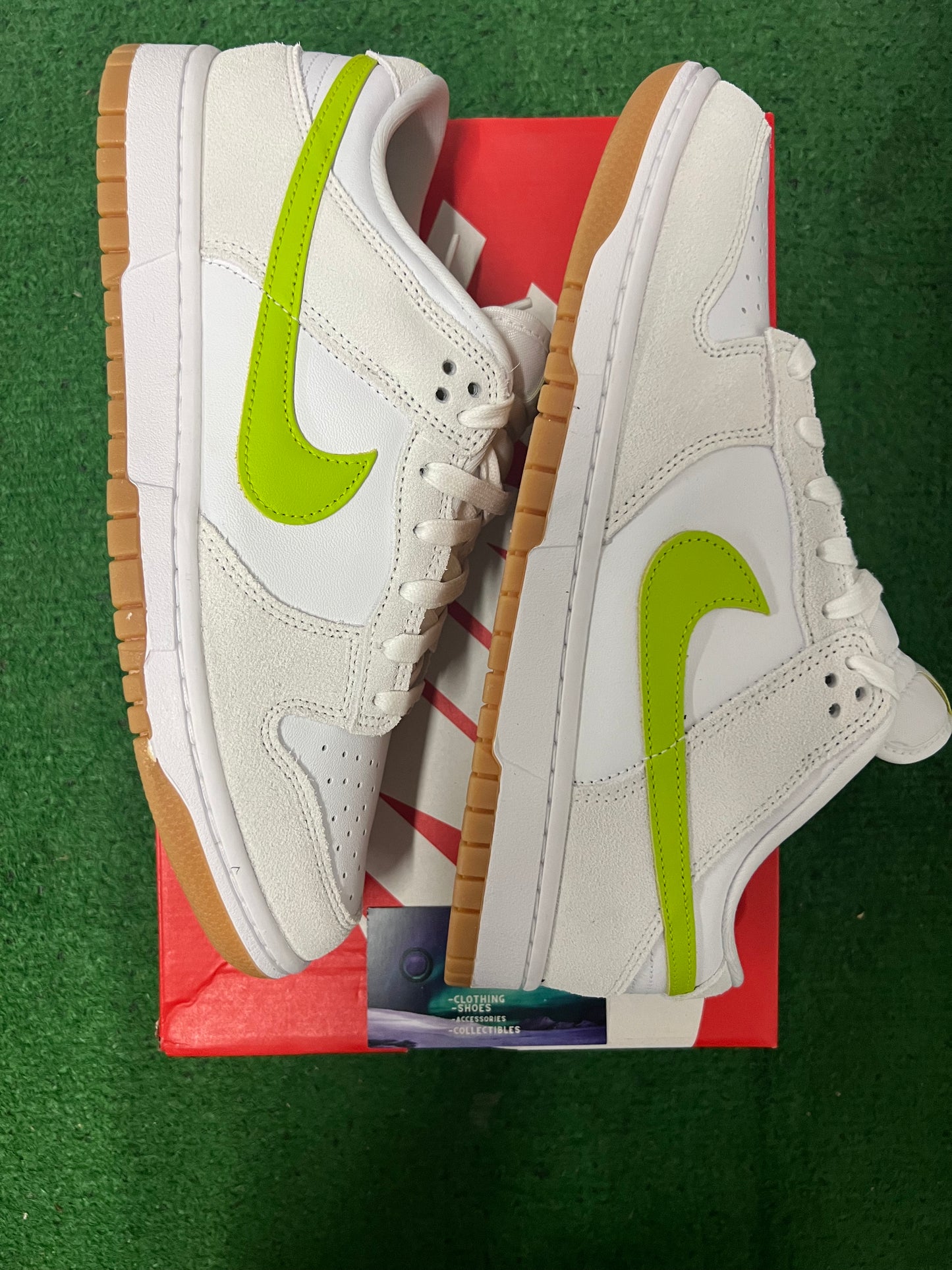 Nike dunk low white bright cactus