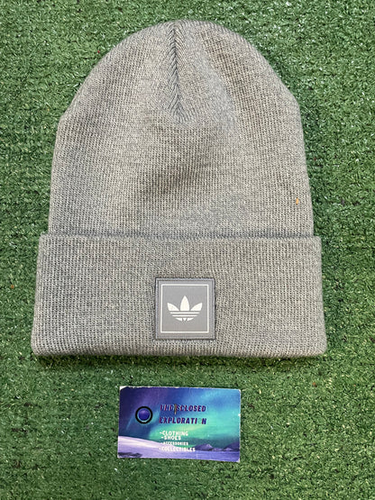 Adidas grey trefoil beanie