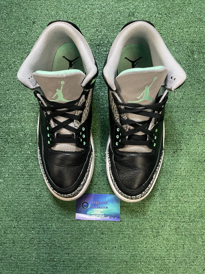 Air Jordan 3 green glow size 13men/14.5women