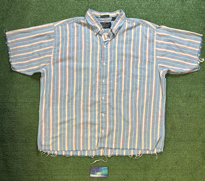 Vintage Manhattan club cropped button up