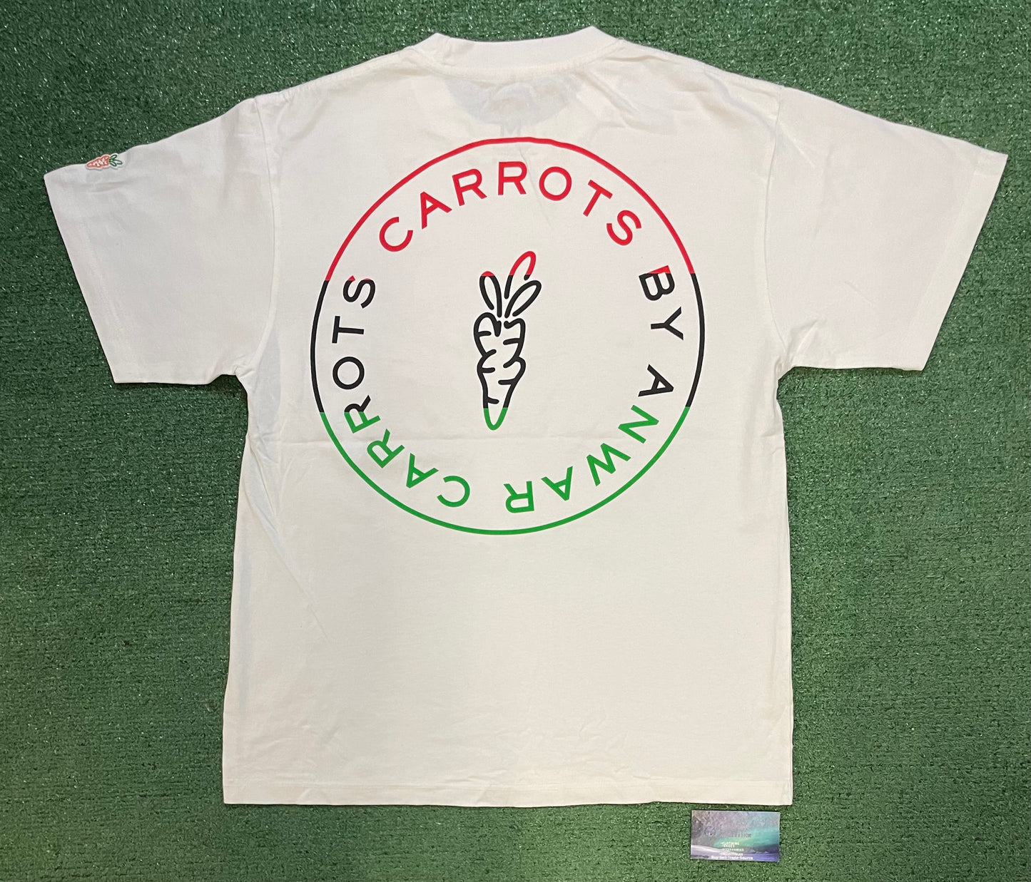 Carrots by anwar tee