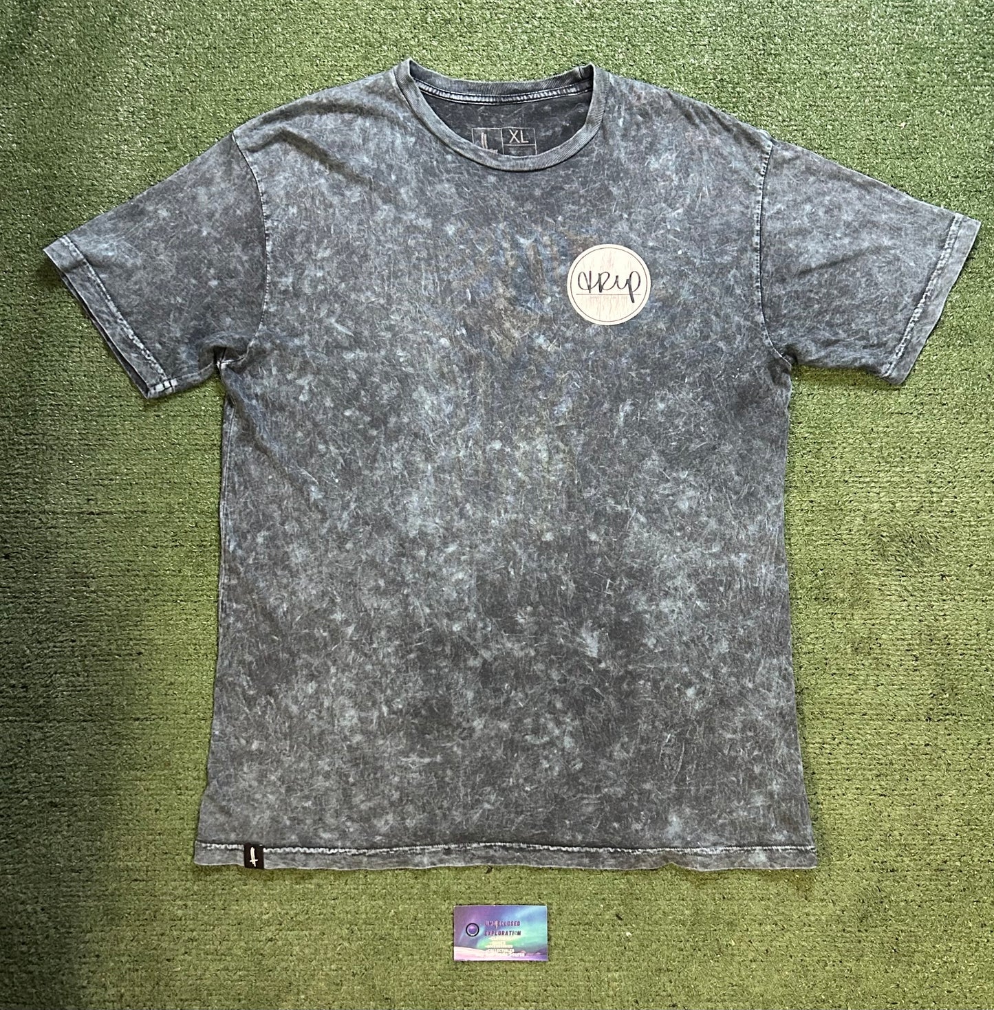 Erup gray acid wash tee