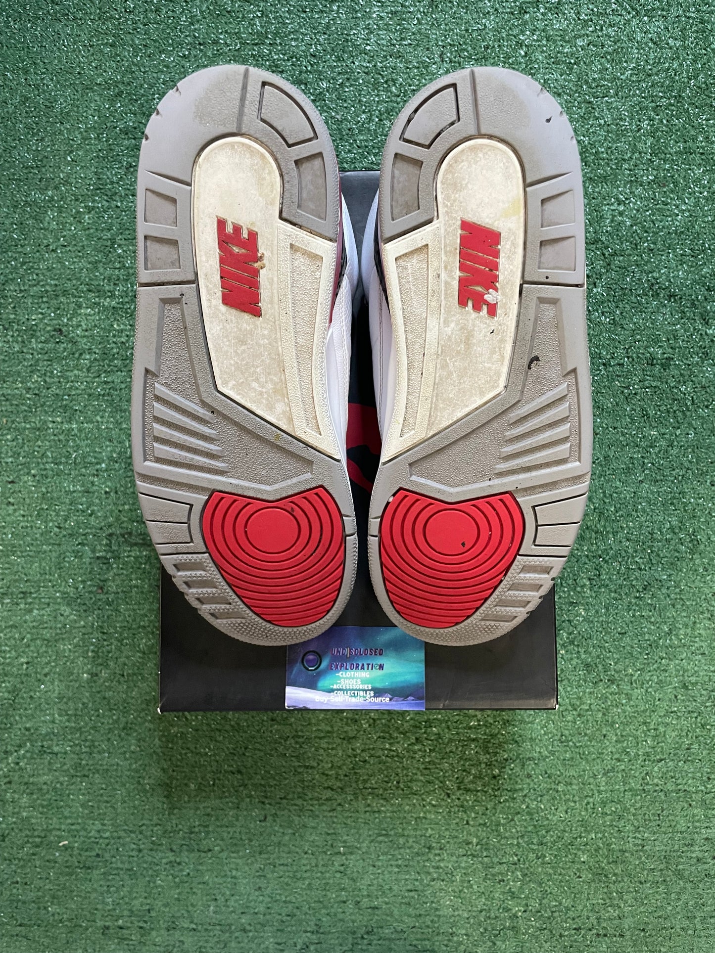Air Jordan 3 Retro fire red 2022 size 11.5men/13women
