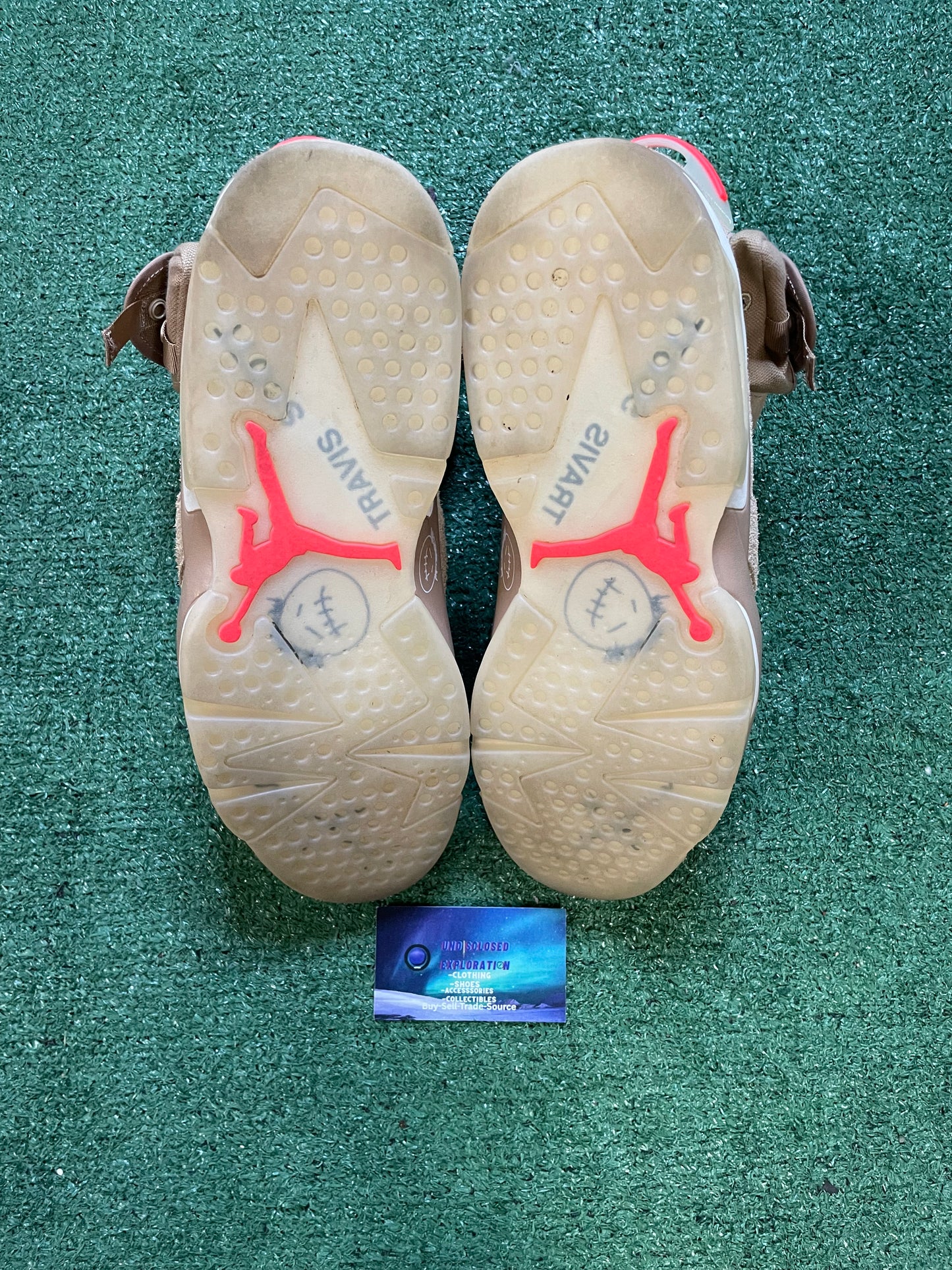 Jordan 6 Travis Scott British khaki size 11men/12.5women