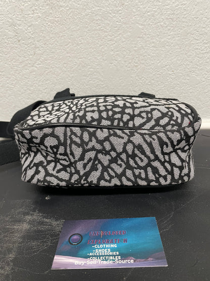 Jordan Icon 1.6L elephant Camera Bag