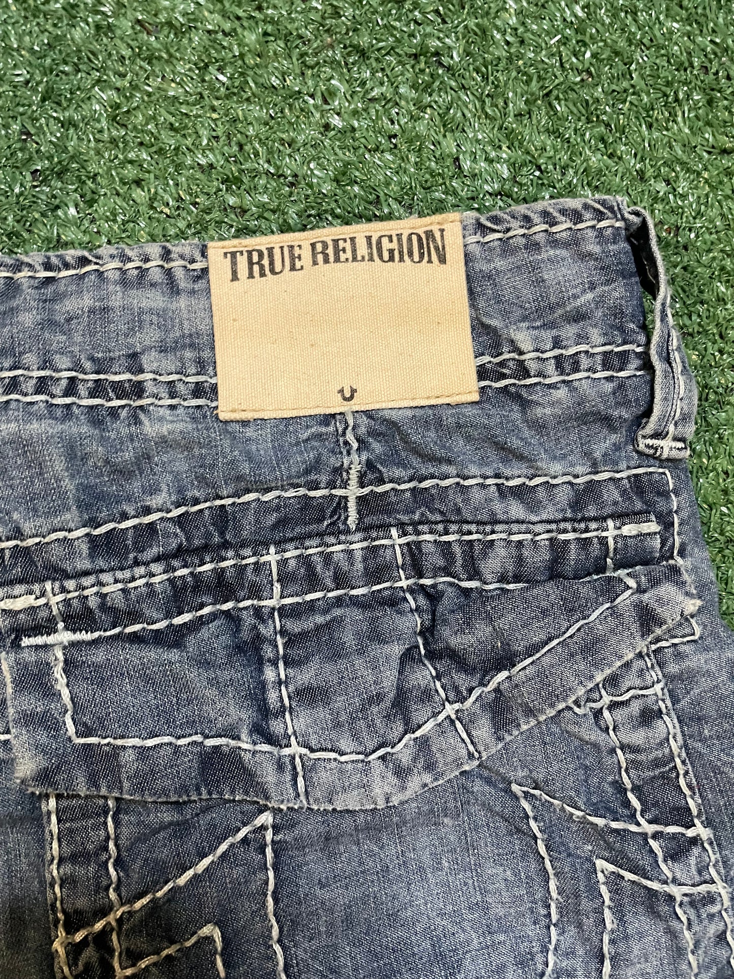True Religion light wash Jean cargo shorts
