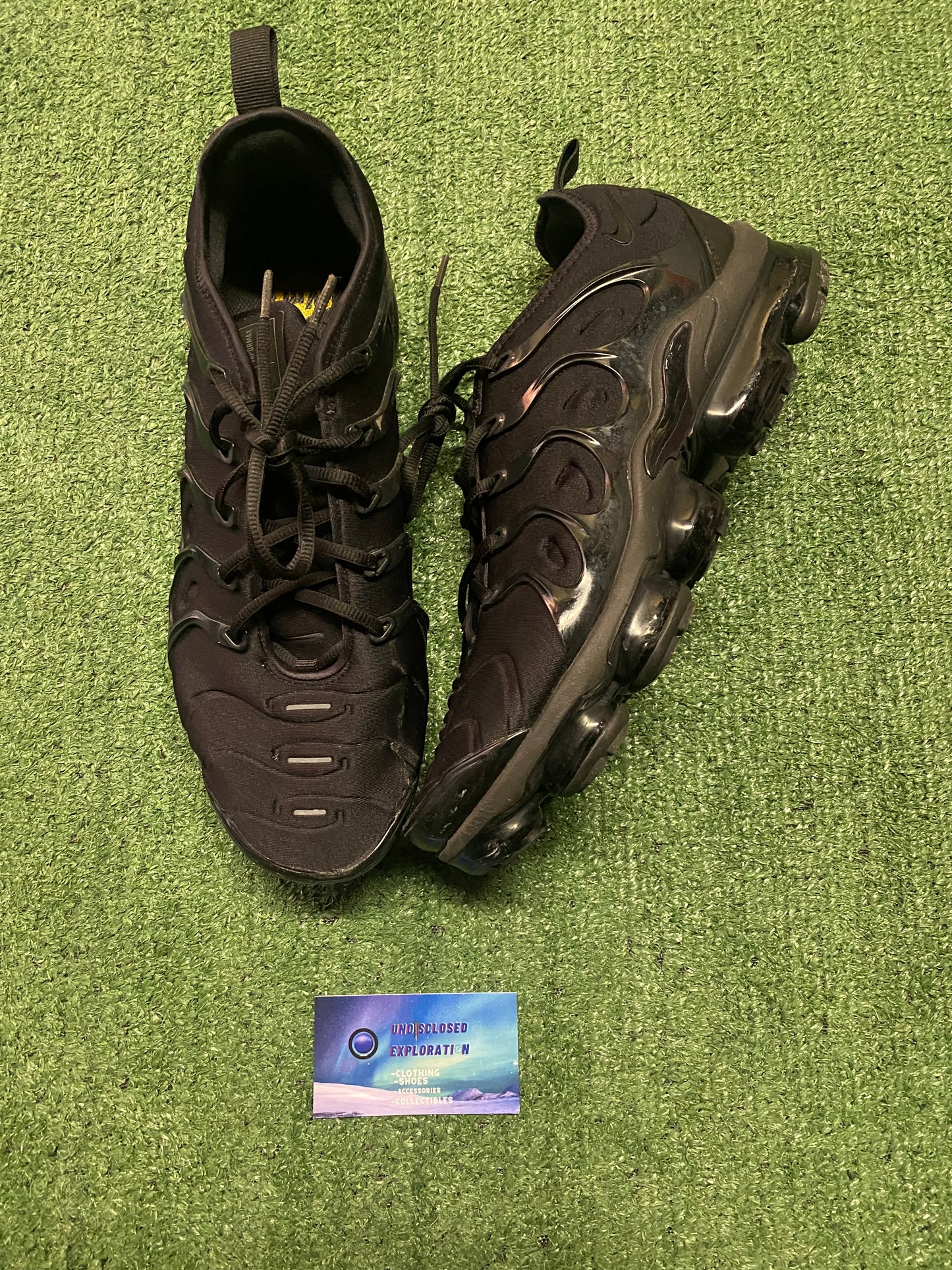 Nike Vapormax Plus Black size 11.5men/13women