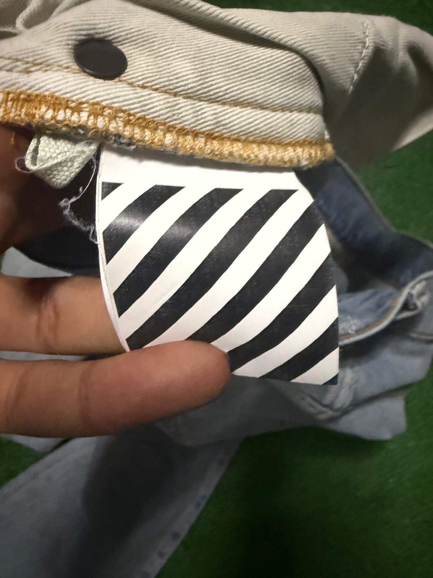 Off White Jeans