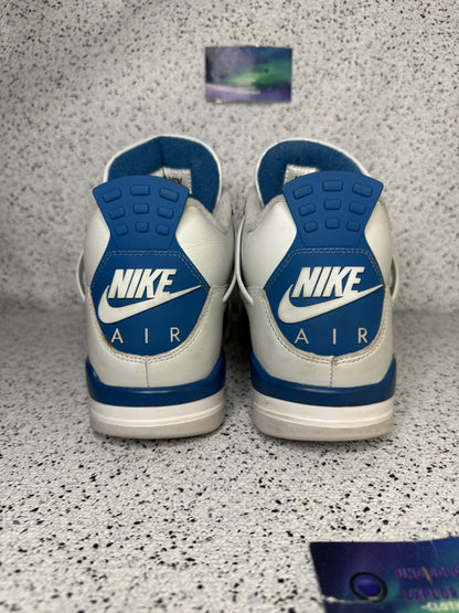 Jordan 4 Military Blue 10 Men/11.5 Women “Preowned”