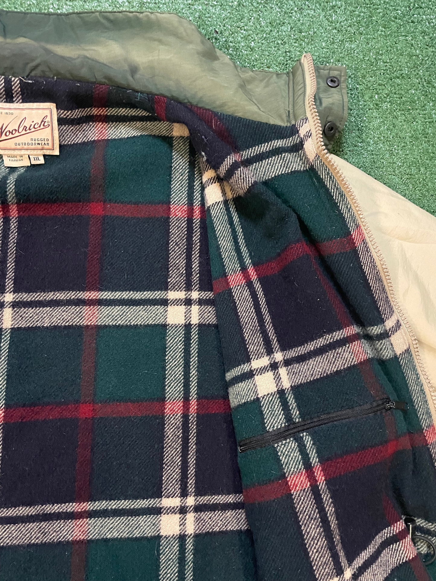 Vintage Woolrich field tan jacket