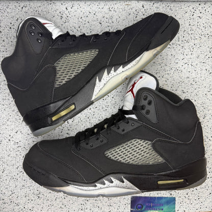 Jordan 5 Black Metallic 2016 11.5 Men “Preowned”