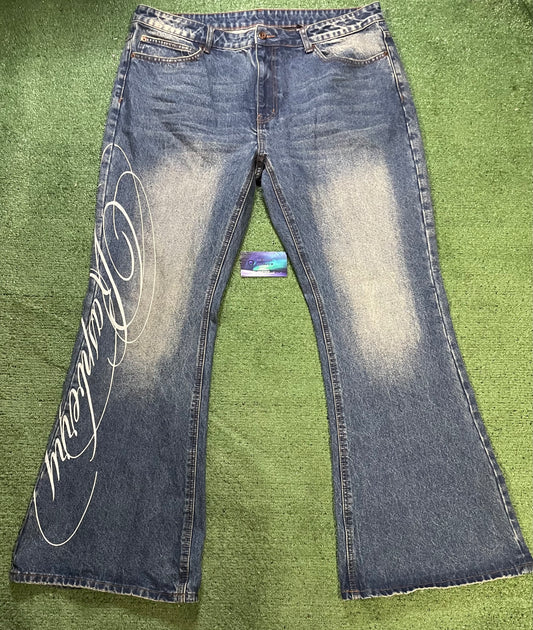 Gv Gallery raspberry hills Miley Cyrus jeans
