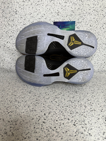 Kobe 5 Year Of Mamba Eggplant 8.5 Men/10 Women “ Preowned”