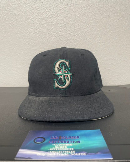 Vintage 1990s Seattle Mariners new era hat