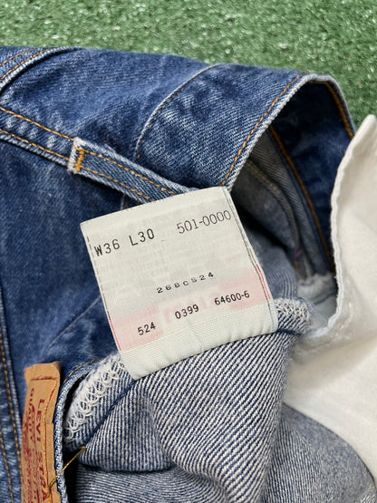 Vintage 1990s Levi’s 501XX made in USA