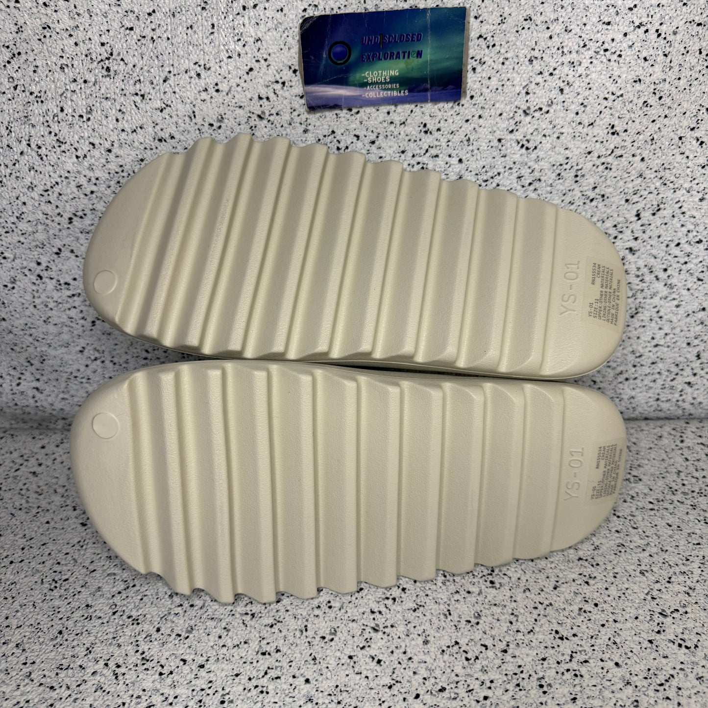Yeezy YS-01 Cream Slide