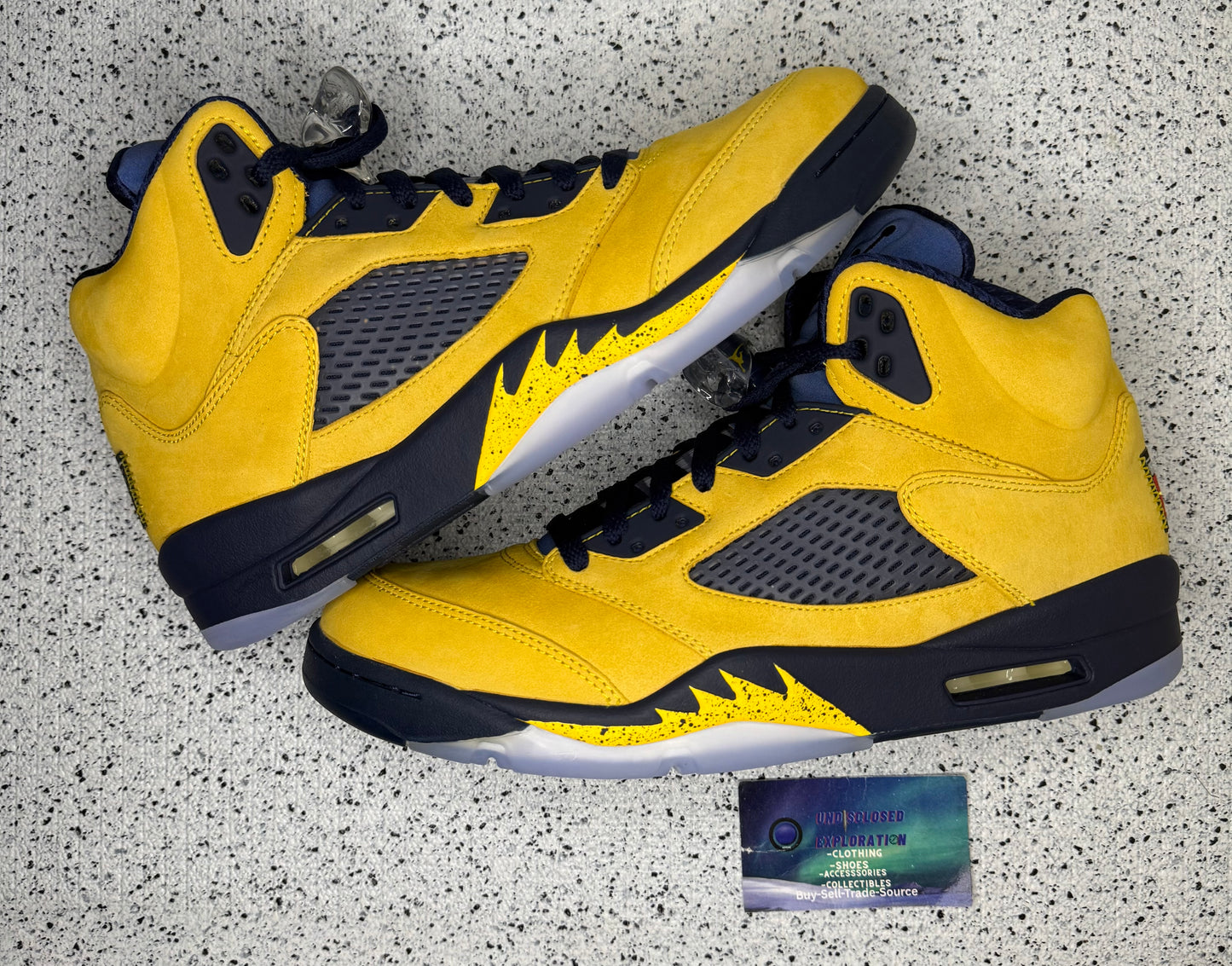 Jordan 5 Michigan
