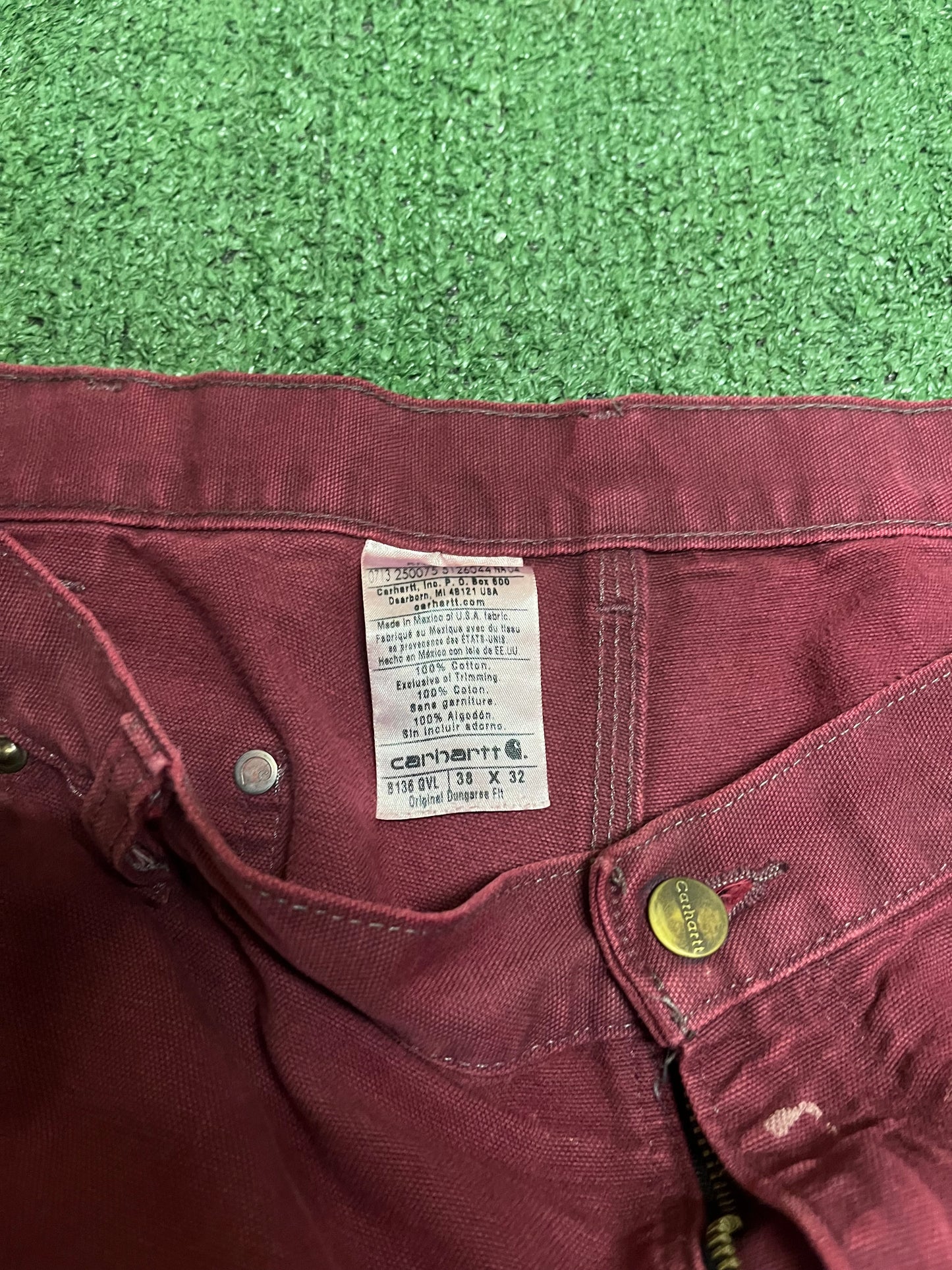 Vintage Carhartt double knee red shorts