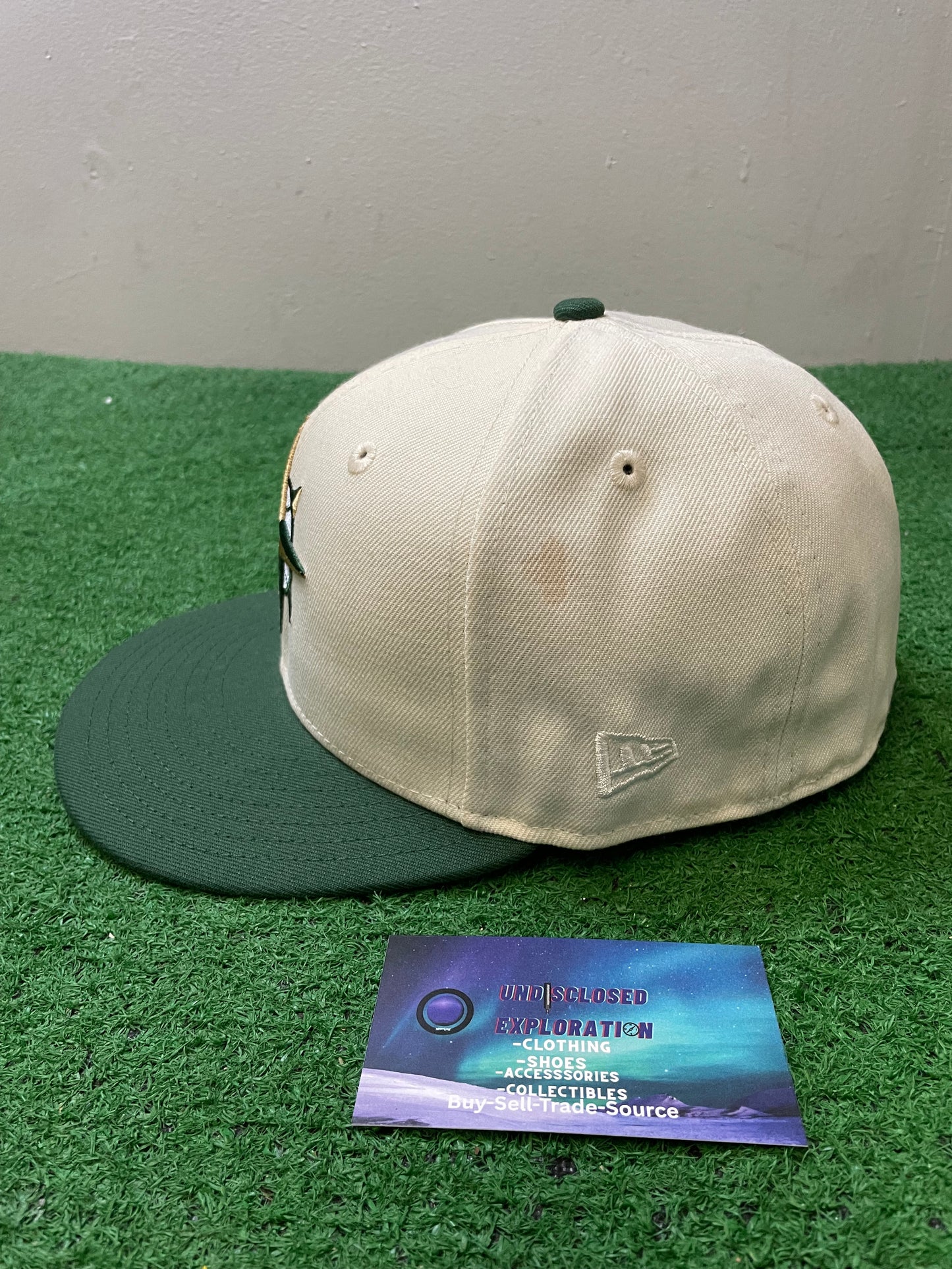 Seattle Mariners white and green 30th anniversary new era fitted hat