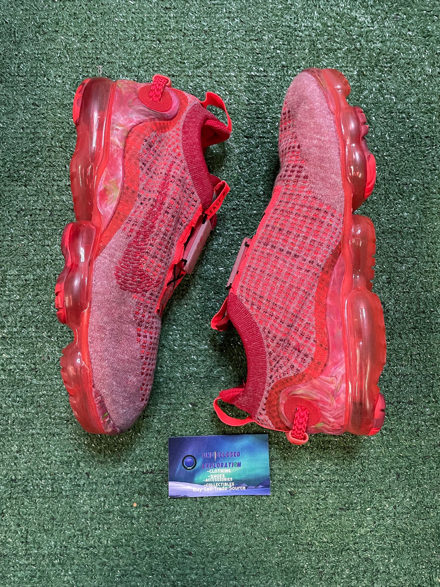 Nike flyknit vapormax team red size 10men/11.5women