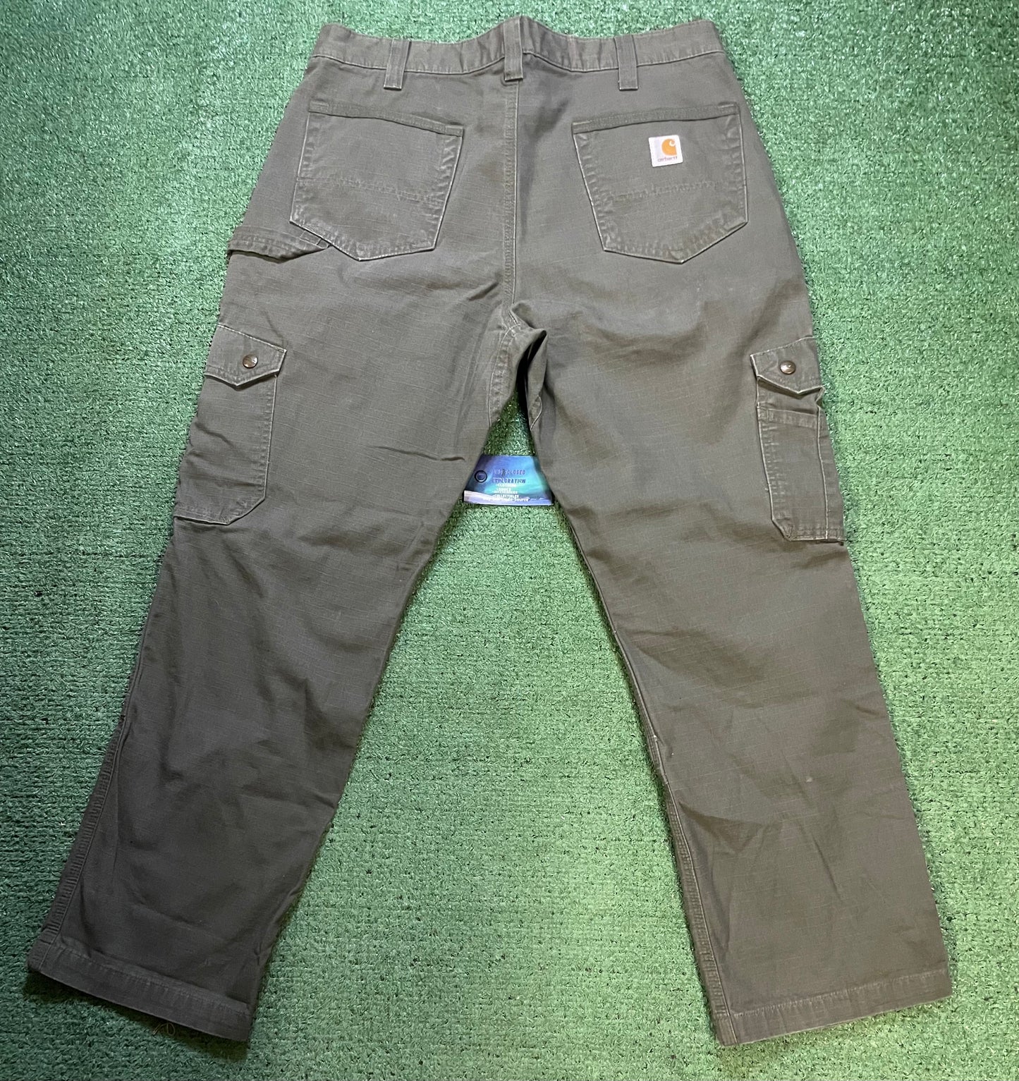 Carhartt olive cargo pants