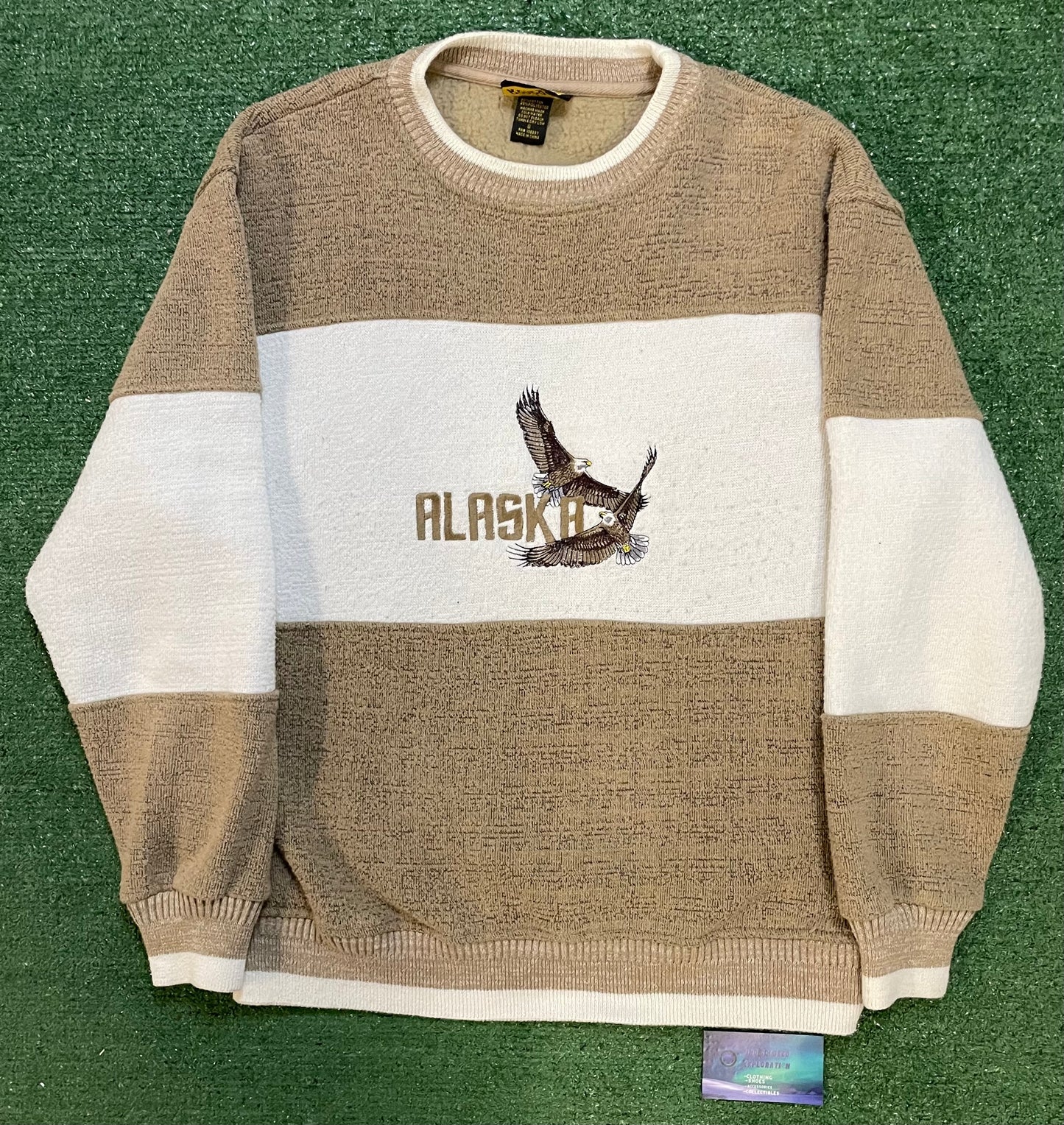 Vintage 1990s Alaska Nature eagle crewneck