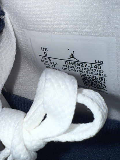 Jordan 4 Midnight Navy