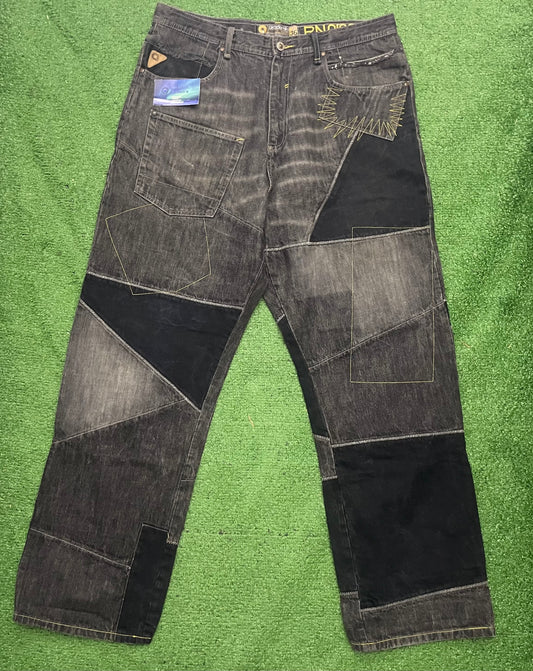 Vintage Y2K Akademiks Jeans