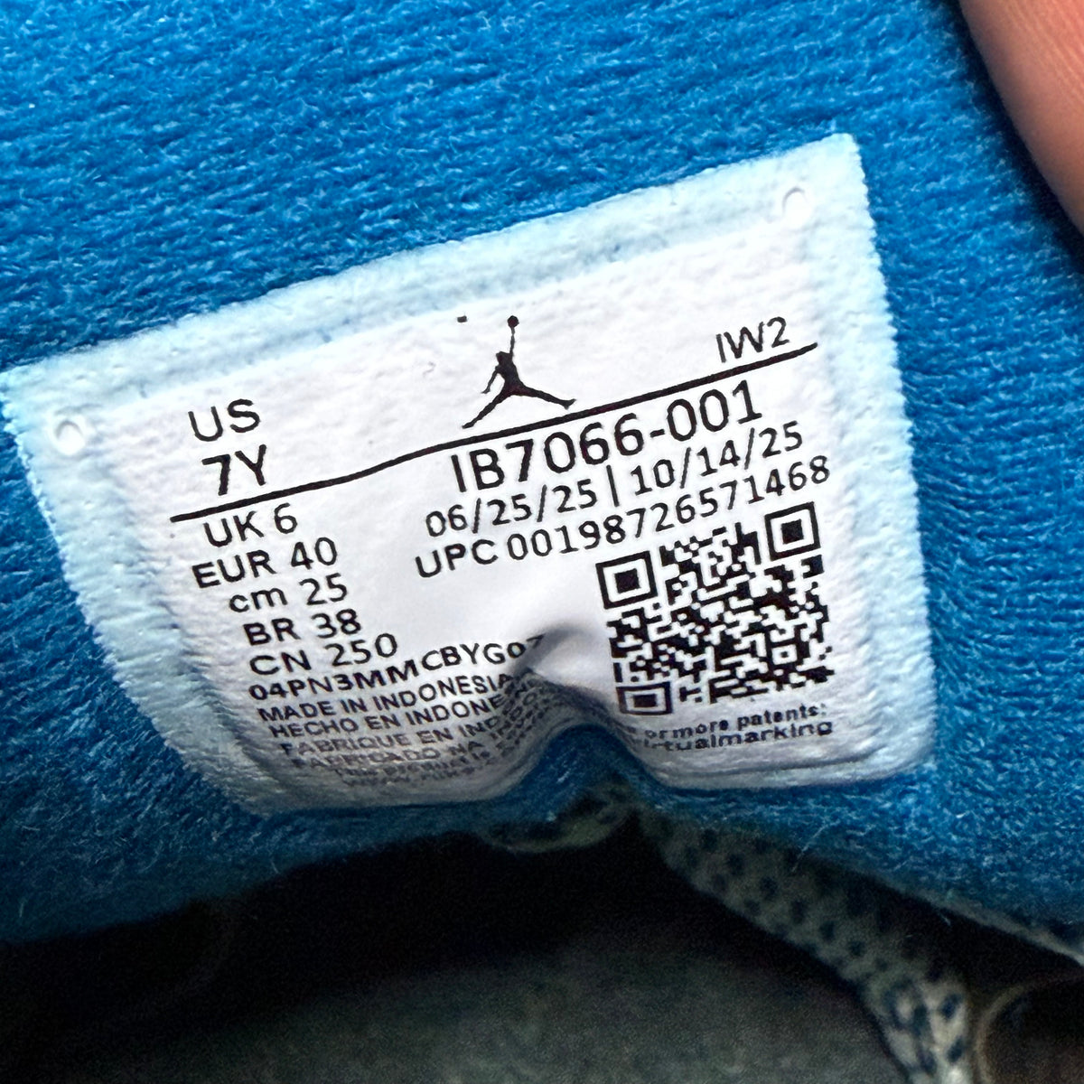 Jordan 3 Olive Grey