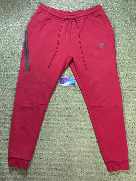 Nike tech fleece red sweatpants