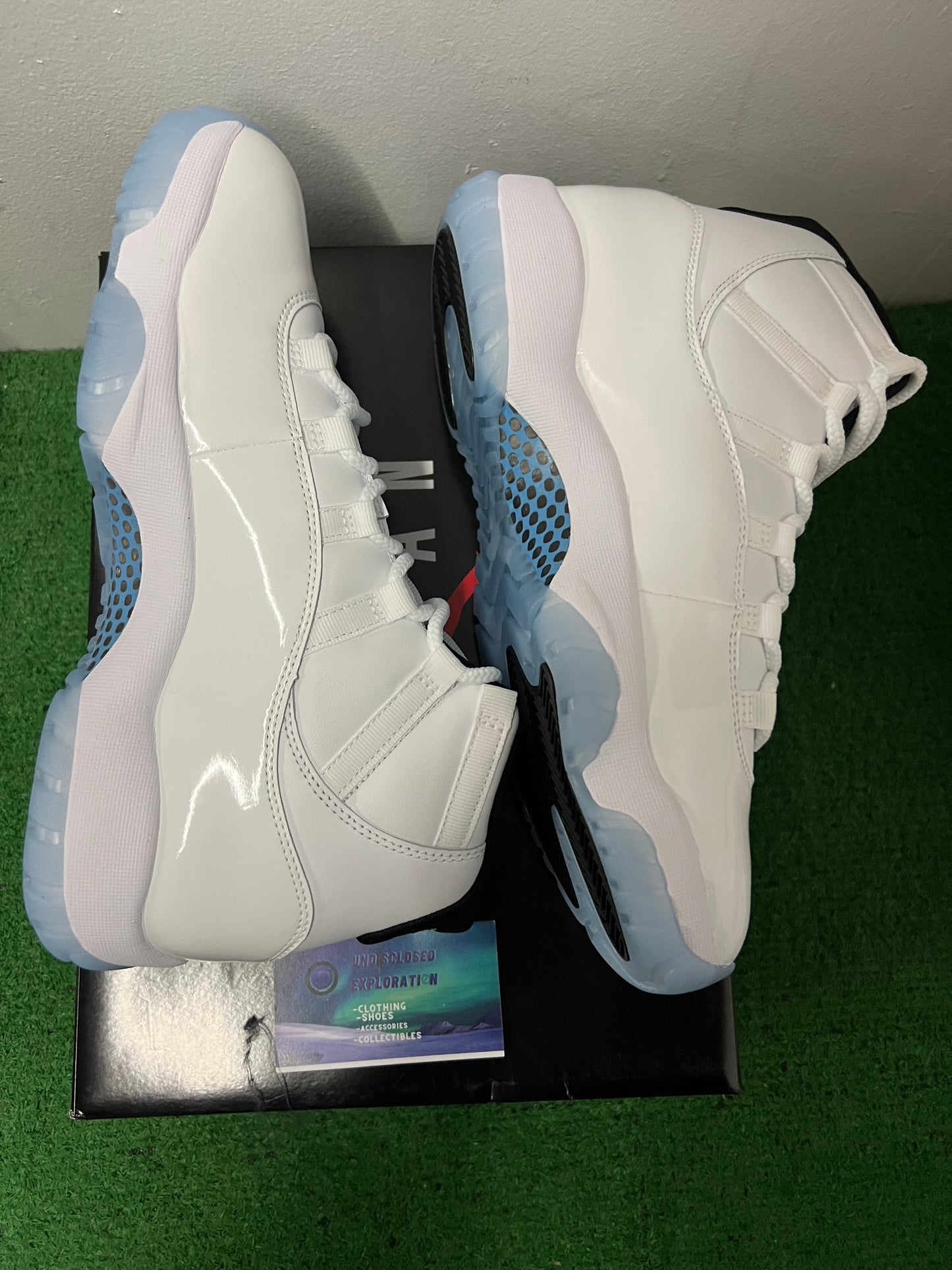 Jordan 11 legend blue 2024