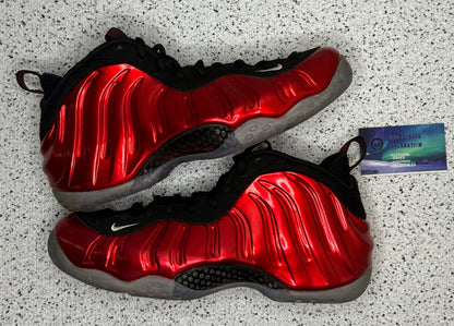Nike Foamposite Red Metallic 11 Men/12.5 Women “Preowned”