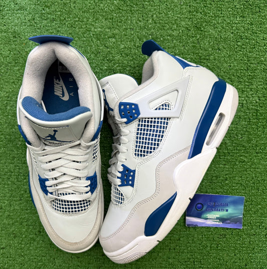 Jordan 4 Military Blue 9 Men/10.5 Women “Preowned”