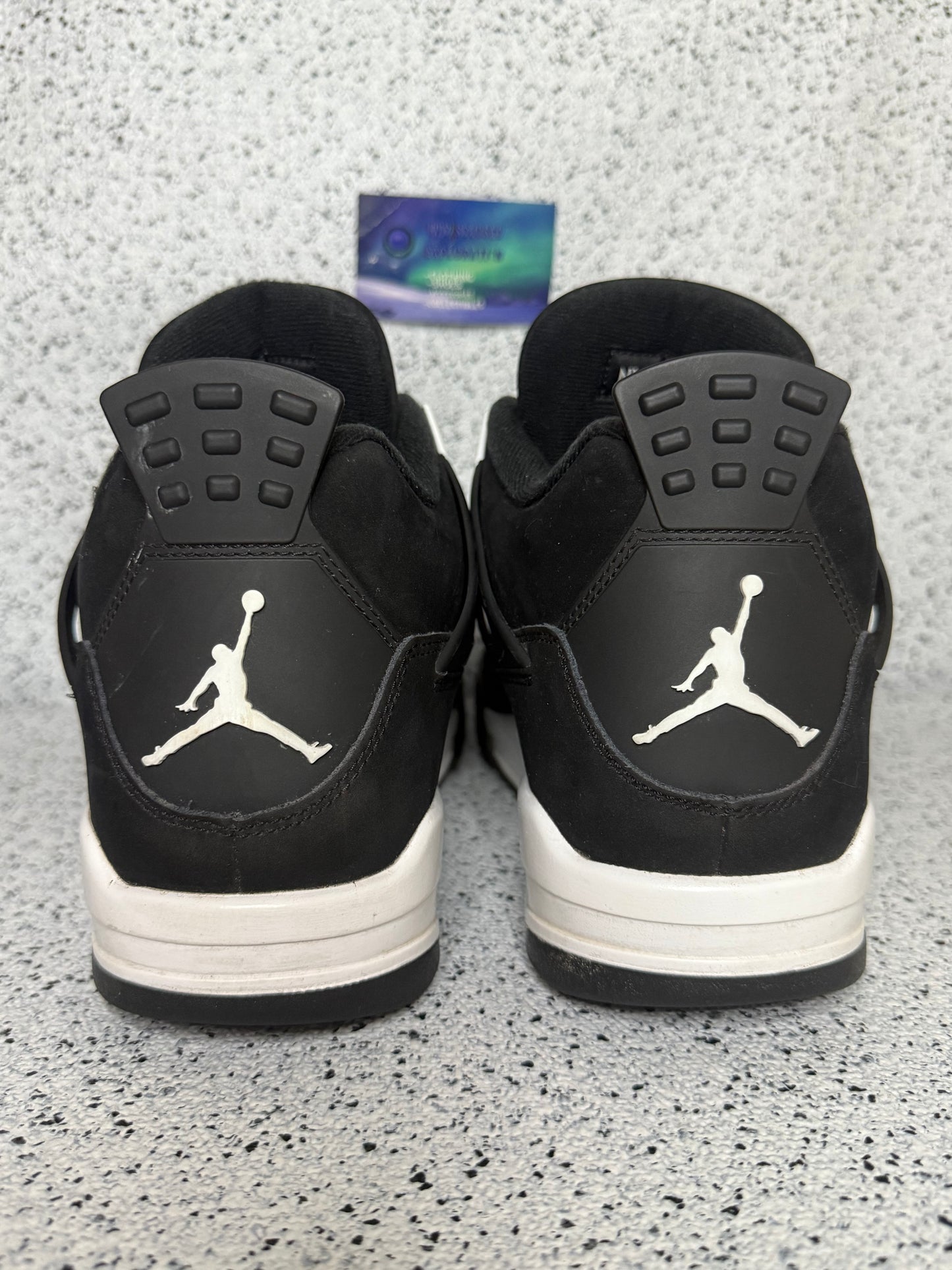 Jordan 4 White Thunder 10.5 Men/12 Women “Preowned”