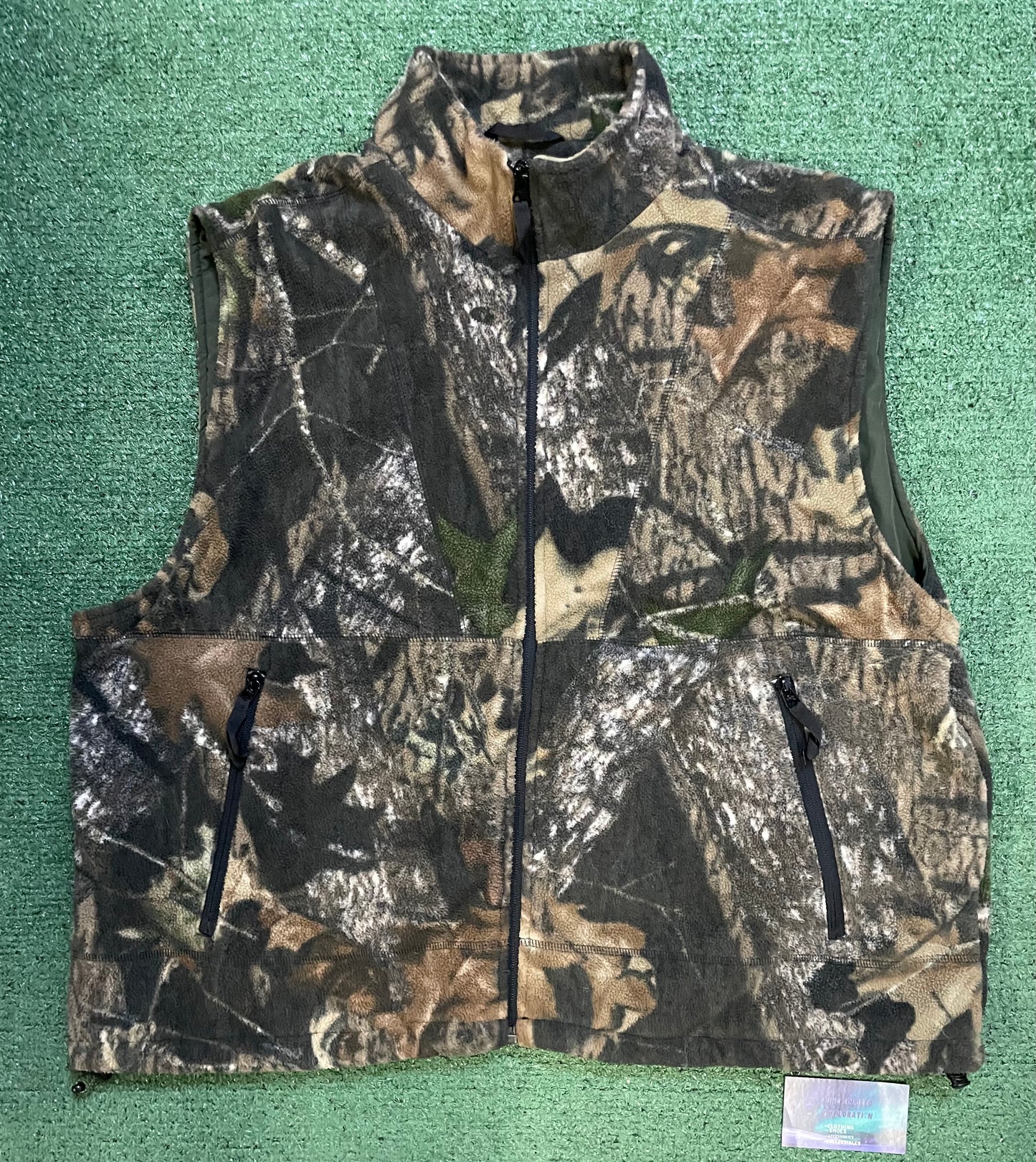 Vintage Cabela’s zipup camo vest