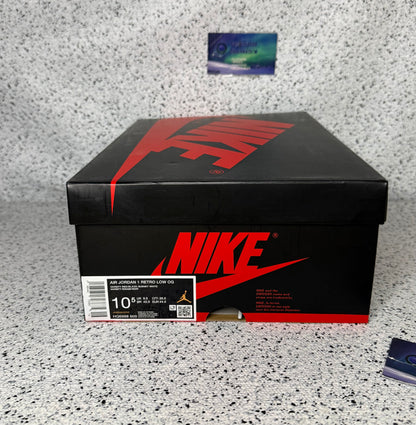 Jordan 1 Low Chicago