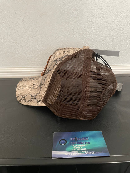 Von Dutch brown snakeskin hat