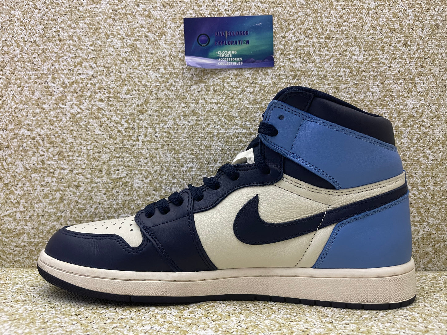 Jordan 1 Obsidian 10 Men/11.5 Women “Preowned”